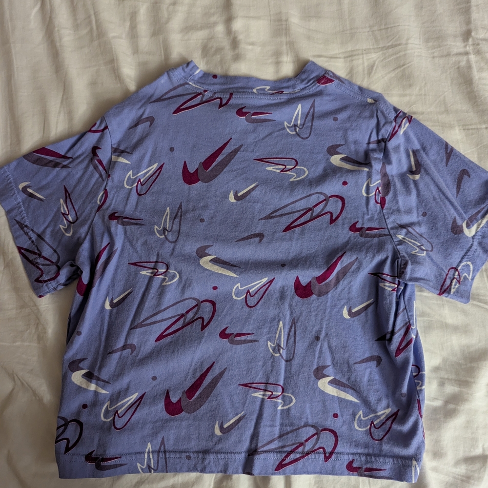 Girls Nike Tee
